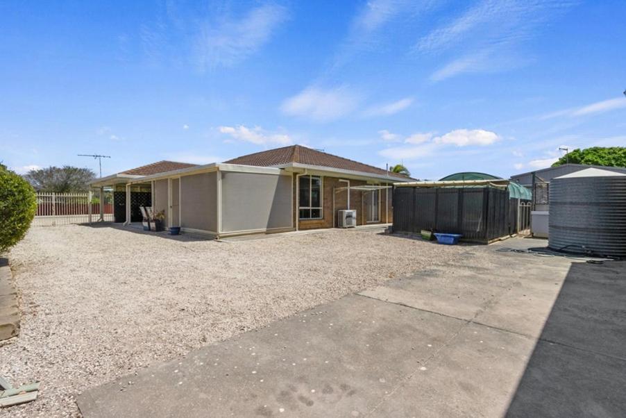 Ardrossan Hotel Motel Exterior photo
