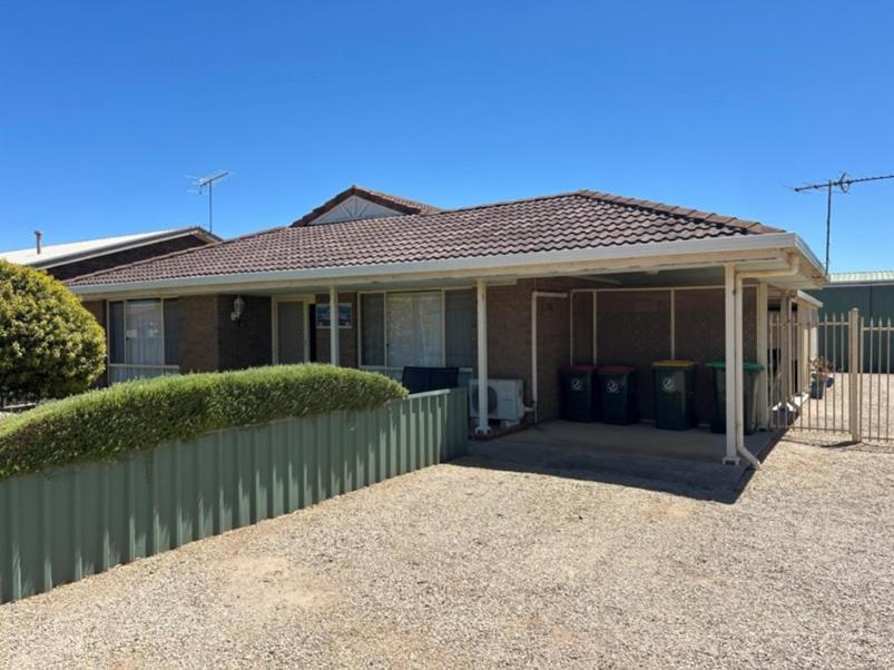Ardrossan Hotel Motel Exterior photo